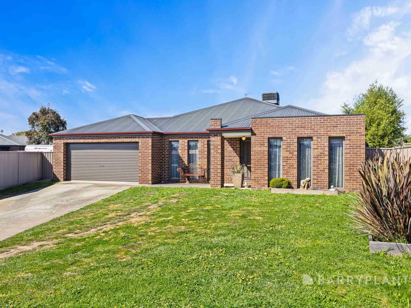 6 Camillo Court, Sebastopol, Vic 3356 House for Sale