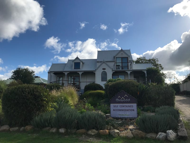 19 Lake View Street, Boort, Vic 3537 House for Sale