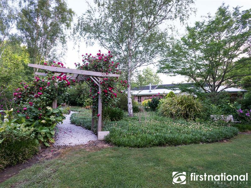 3 Morris Way, Bunyip, Vic 3815 Property Details