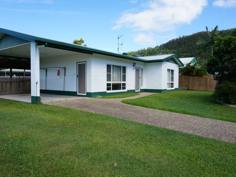 2 Pease Street, Tully, Qld 4854 Property Details