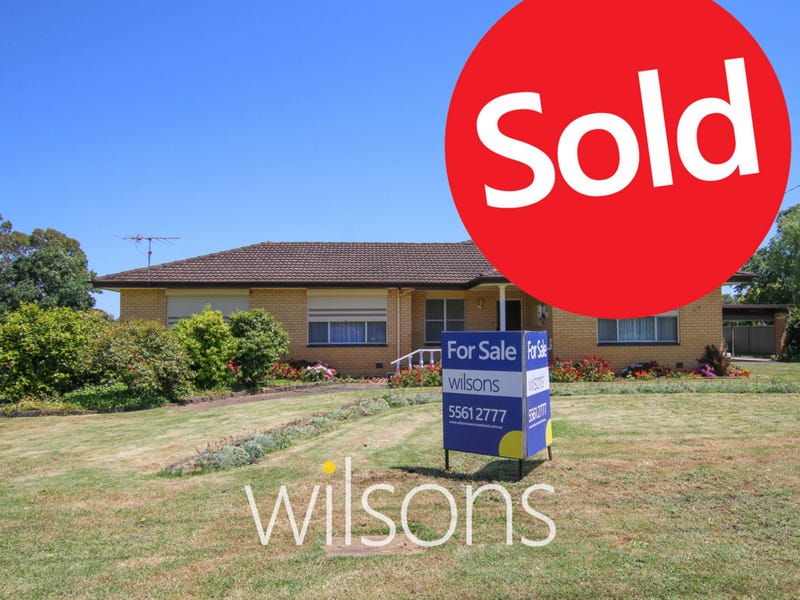 23 Mount Road, Mortlake, Vic 3272 Property Details