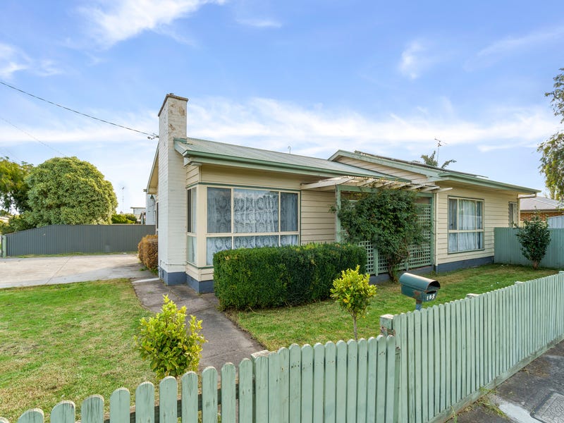 105 Murray Street East, Colac, Vic 3250 Property Details