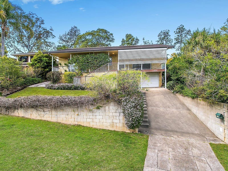 101 Fegen Drive, Moorooka, Qld 4105 Property Details