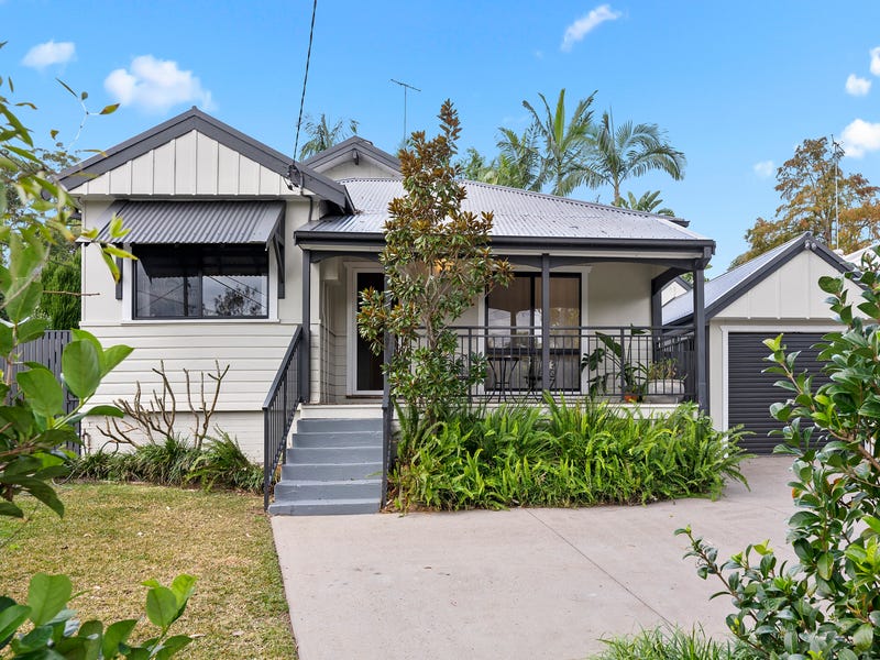 8 Lockerbie Road, Thornleigh, NSW 2120 Property Details