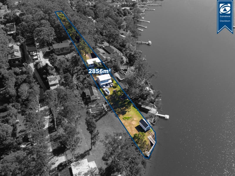 30 St Cres, Sandy Point, NSW 2172