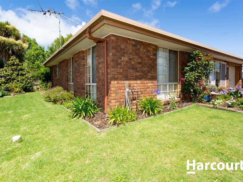 2/15 Beatty Street, Beauty Point, TAS 7270