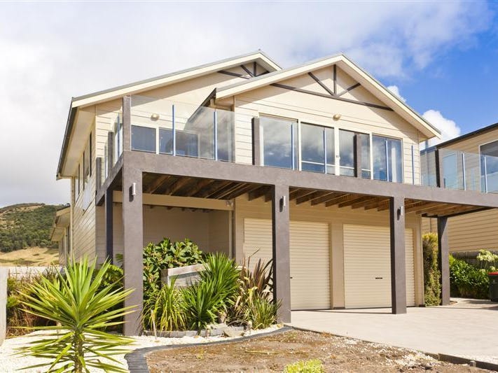 18 Seaview Drive, Apollo Bay, Vic 3233