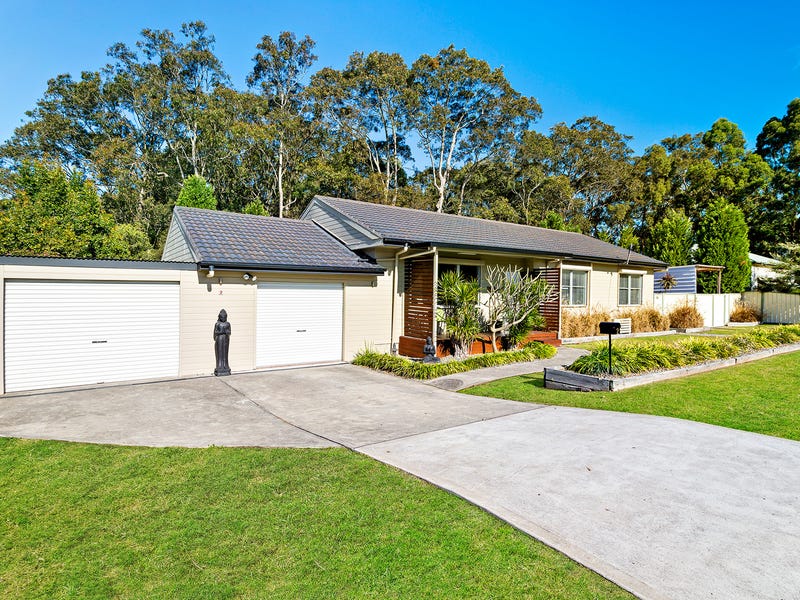 2 Balmoral Drive, Gorokan, NSW 2263