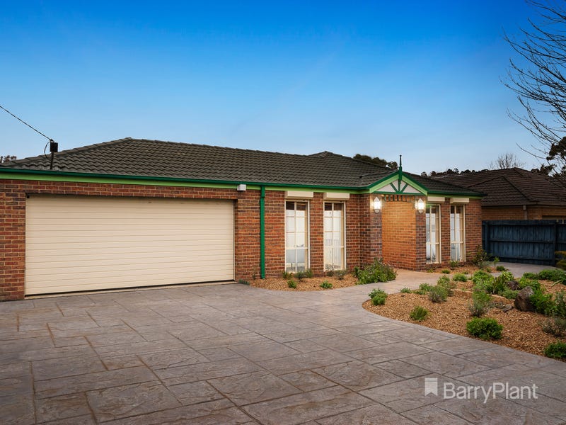 34 Farnham Road, Healesville, Vic 3777 Property Details