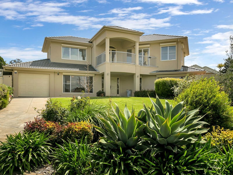 11 Penelope Avenue, Valley View, SA 5093