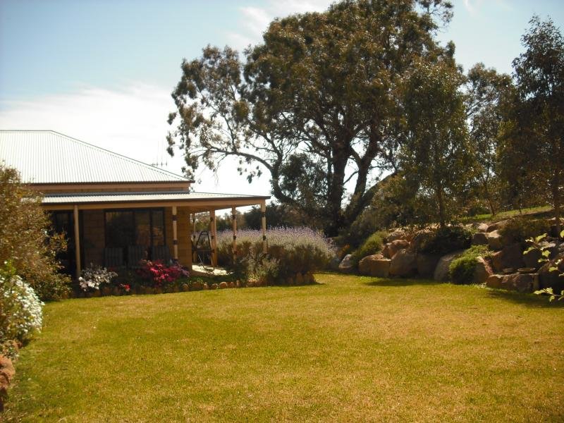 317 Road, Avenel, Vic 3664 Property Details