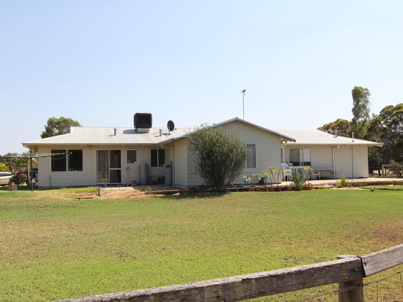 75 Kellet Drive, Darling Downs, WA 6122