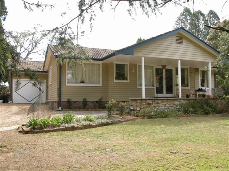 1 Kings Road, Moss Vale, NSW 2577