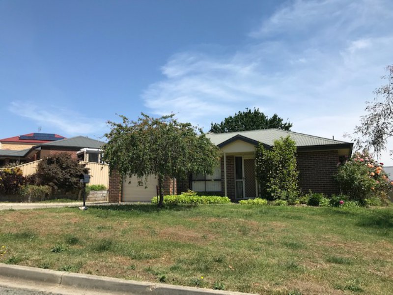 14 Oswald Drive, Alexandra, VIC 3714