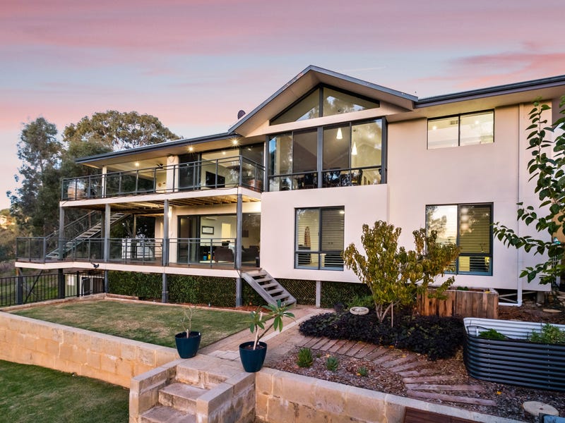 70 Terrace Road, Guildford, WA 6055 Property Details