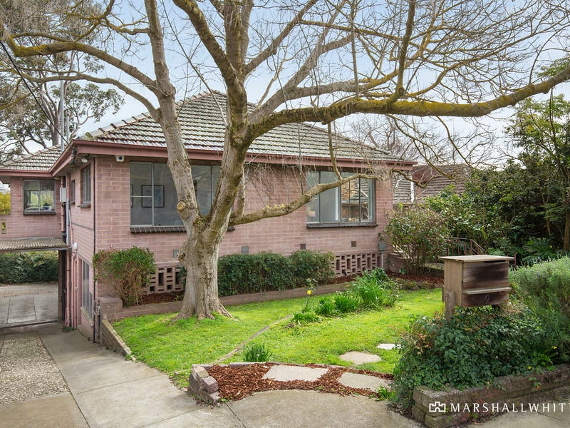 2 Outlook Drive, Camberwell, VIC 3124