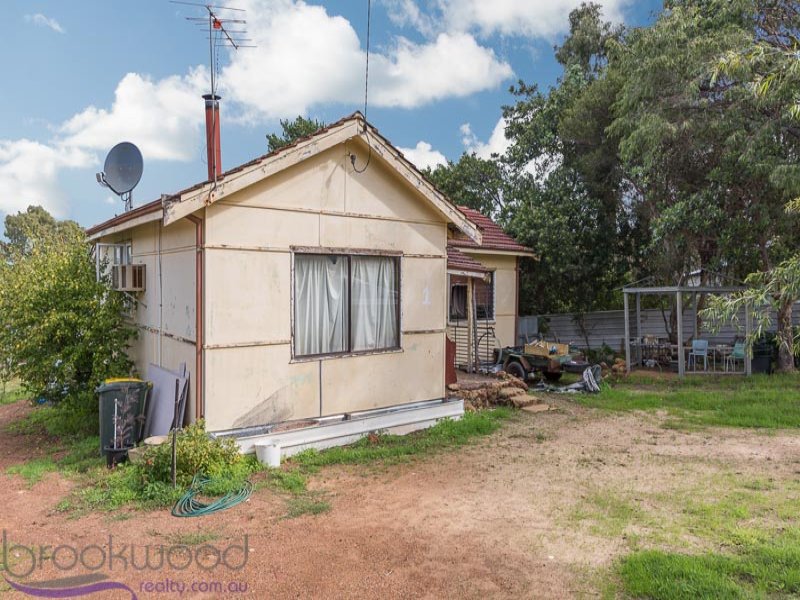 1 Lobelia Avenue, Wundowie, WA 6560 Property Details