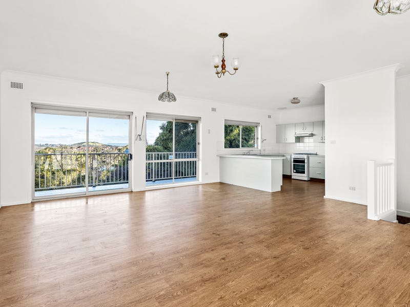 74 Outlook Drive, Figtree, NSW 2525