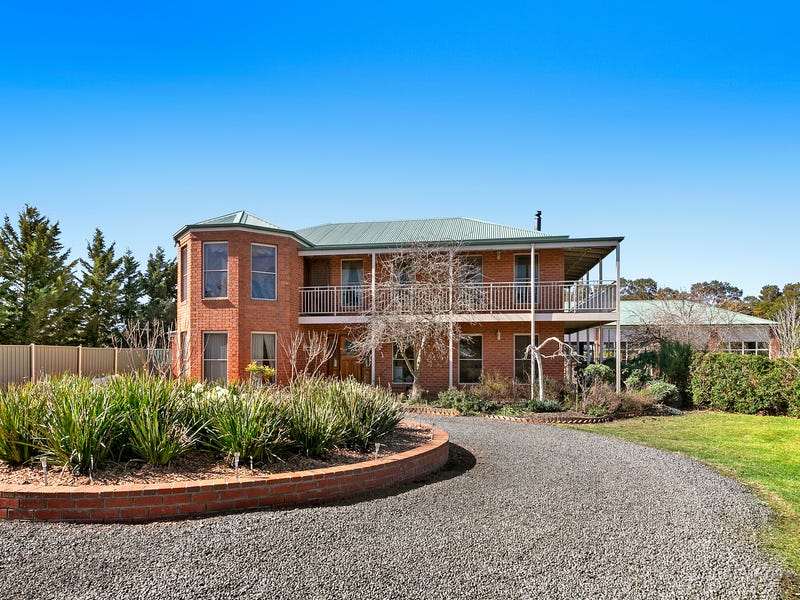 424 Mt Blackwood Road, Myrniong, VIC 3341