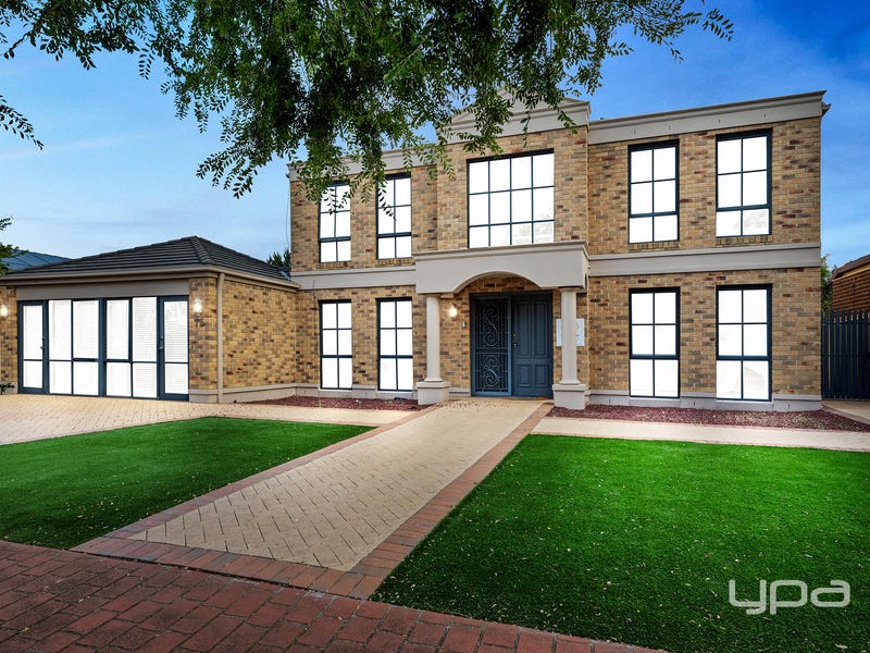 75 Dunnings Road, Point Cook, VIC 3030