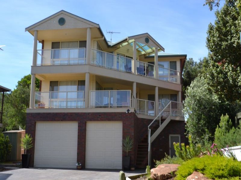 114 Surf Parade, Inverloch, VIC 3996 - Realestate.com.au