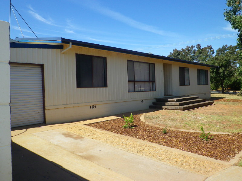 46 Deutcher Street, Temora, NSW 2666 - Realestate.com.au