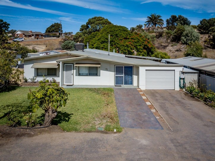 97 Ainsworth Street, Geraldton, WA 6530 Property Details