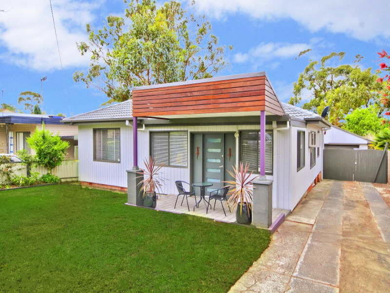 27 Vena Avenue, Gorokan, NSW 2263