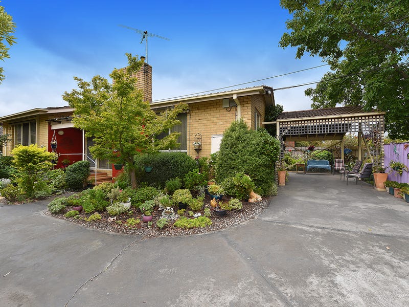 1/42 Pinewood Drive, Mount Waverley, Vic 3149 Unit for Sale