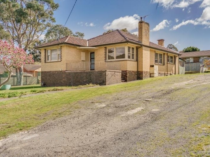 214 Oban Road, Ringwood North, VIC 3134