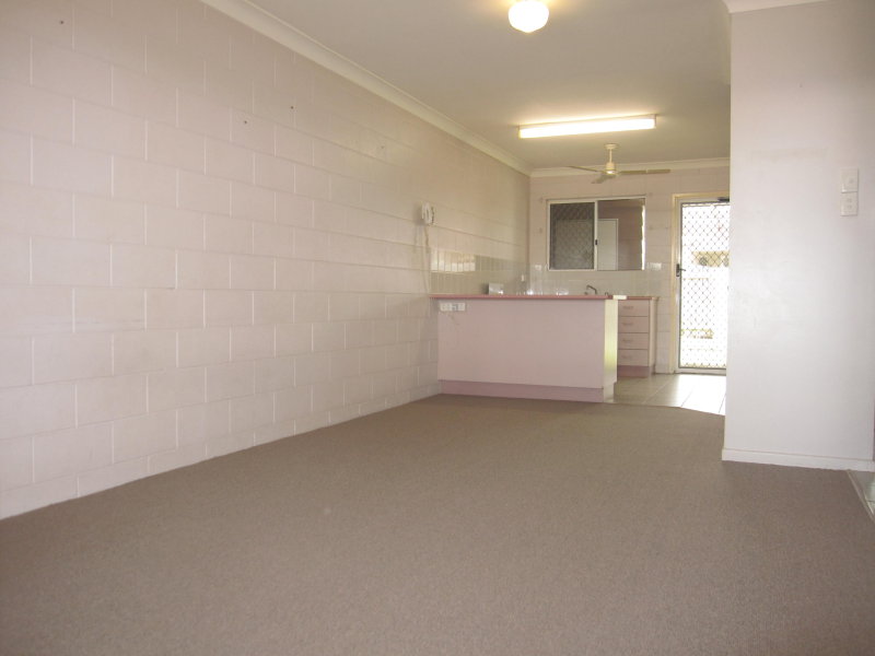 2830 Henry Street, West End, QLD 4810