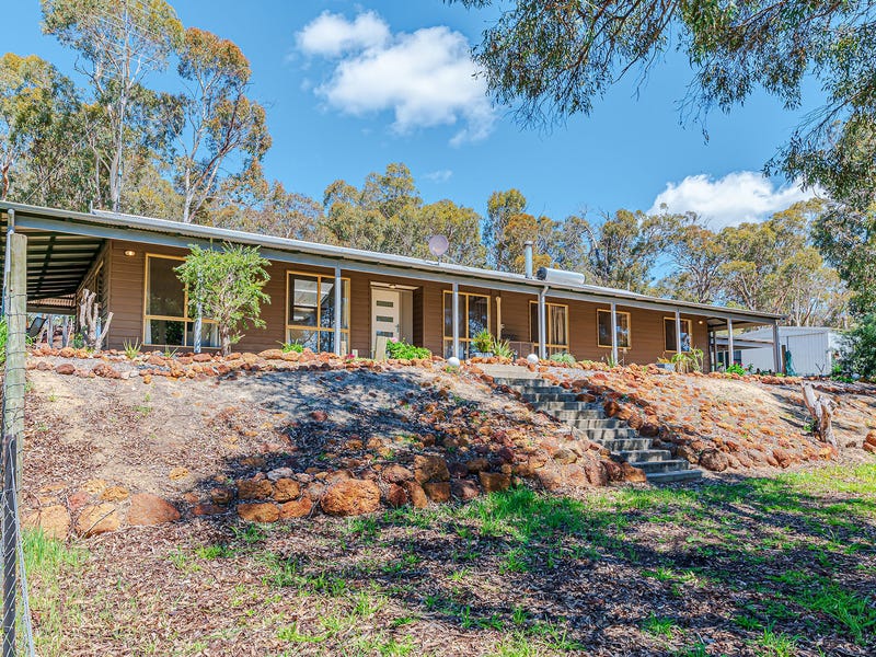 31 Forrest Hills Parade, Bindoon, WA 6502