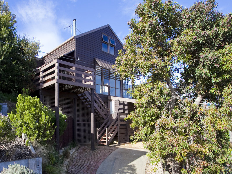 32 Alleyne Avenue, Torquay, Vic 3228 Property Details