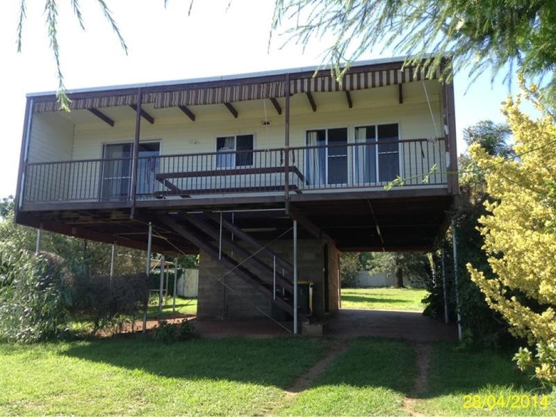 49 Euchie Street, Peak Hill, NSW 2869