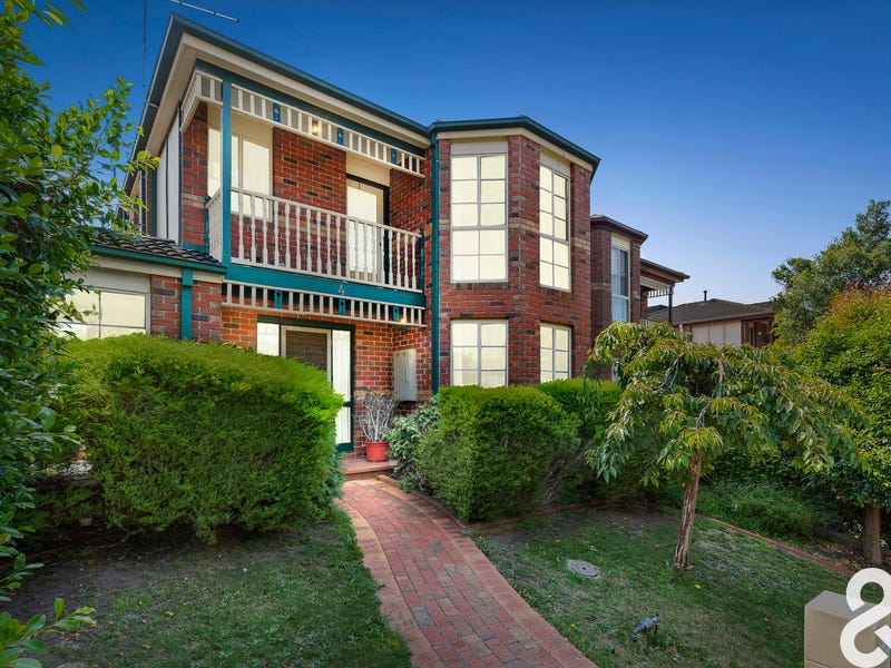 4 Viewbank Place, Mill Park, VIC