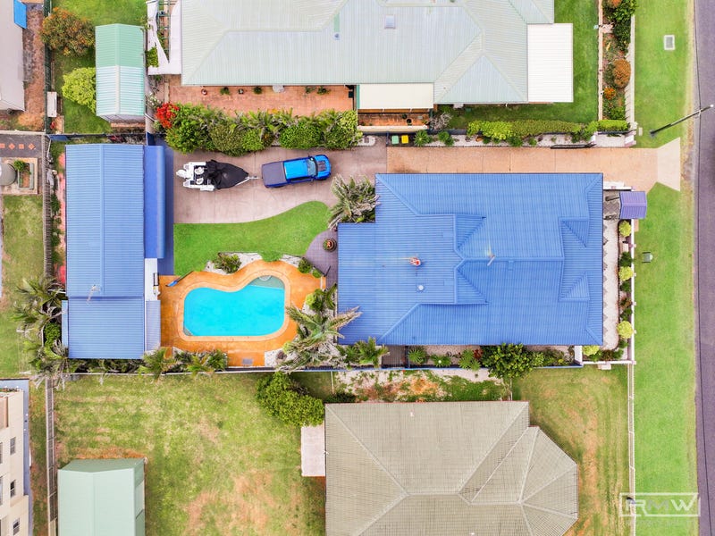 18 Esplanade, Zilzie, Qld 4710 Property Details