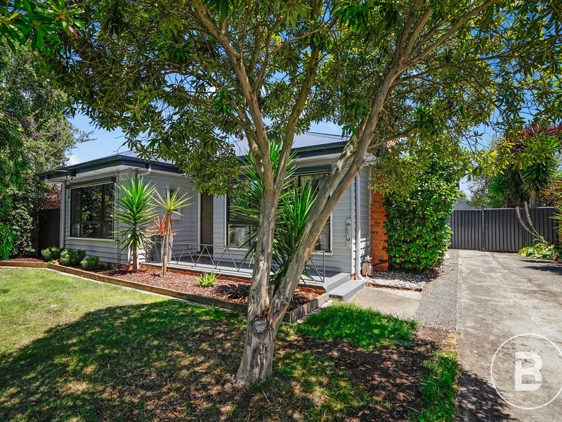 5 Halbert Street, Wendouree, Vic 3355 House for Sale