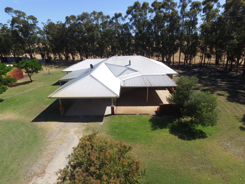 422 Utley Rd, Serpentine, WA 6125 Property Details