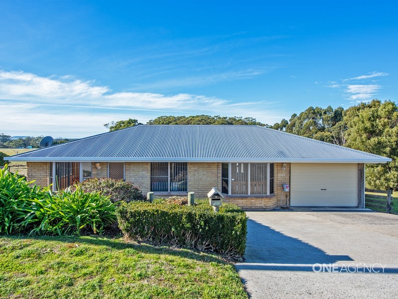 9 Sampson Avenue, Smithton, Tas 7330 House for Sale