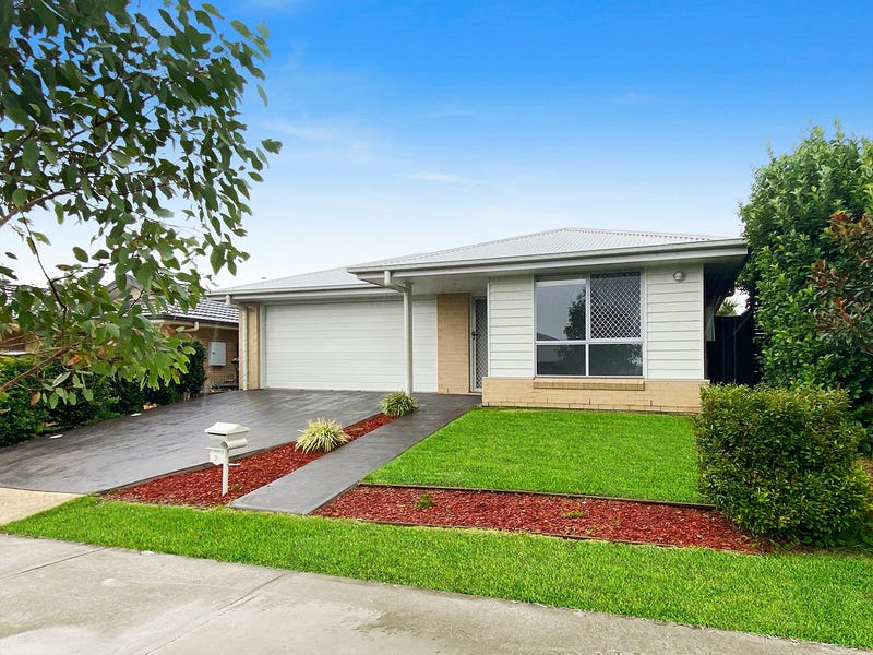 3 Fleet Avenue, Jordan Springs, NSW 2747