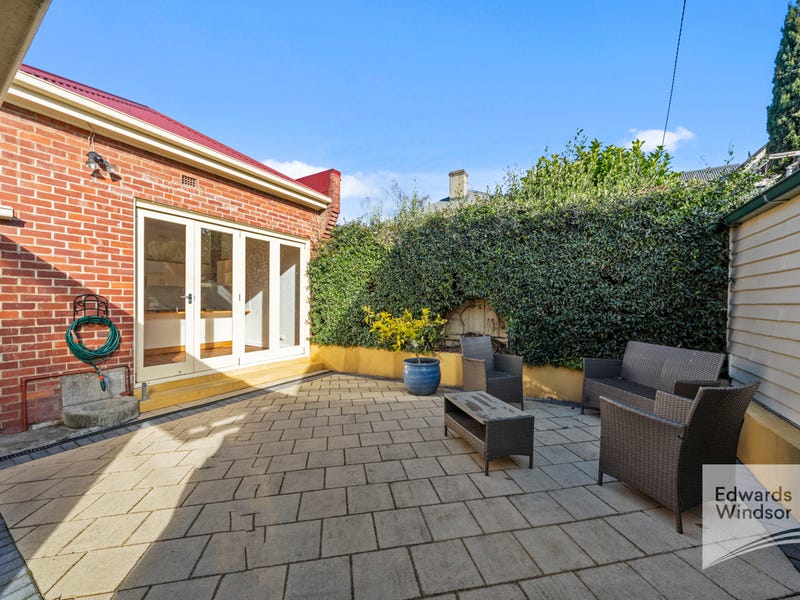 10 Duke Street, Sandy Bay, TAS 7005