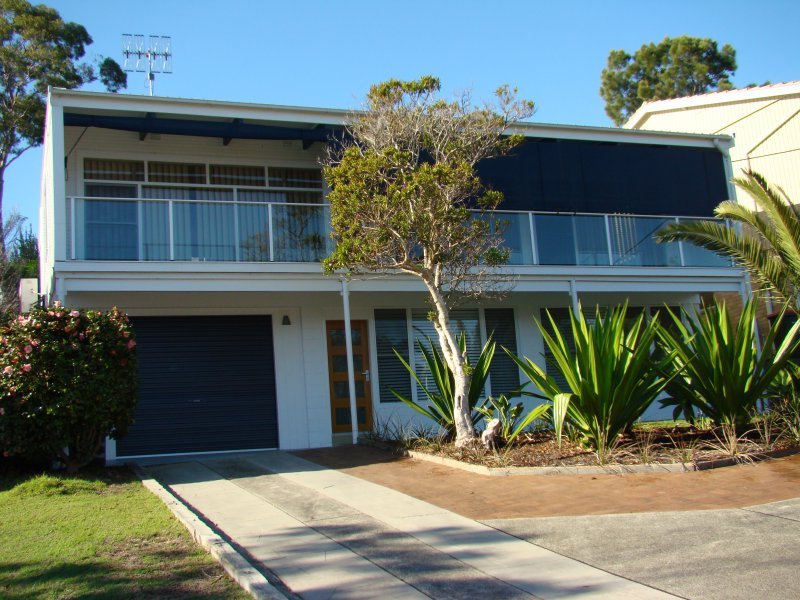 67 Sandy Point Road, Corlette, NSW 2315