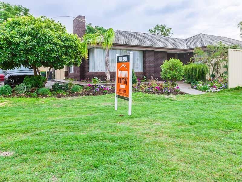 32 Farringdon Way, Huntingdale, WA 6110 Property Details