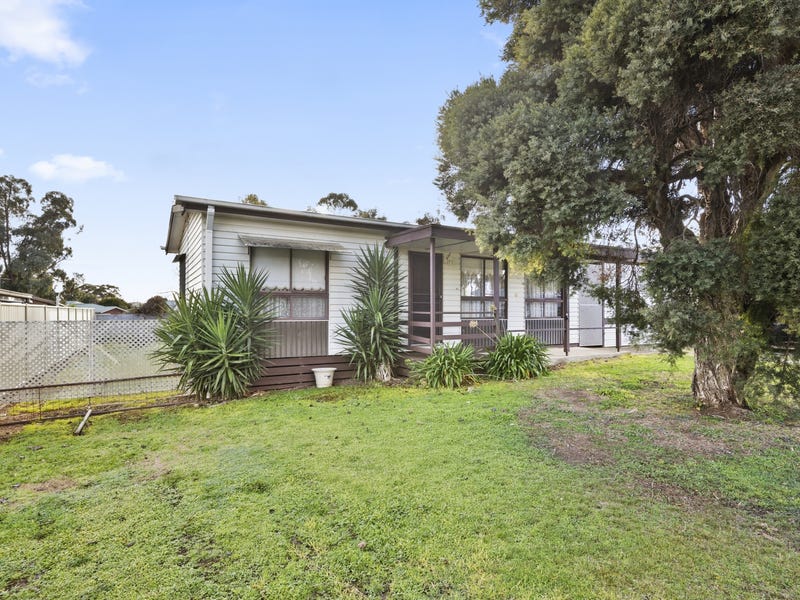 8 Holyrood Street, Maryborough, Vic 3465 House for Sale realestate