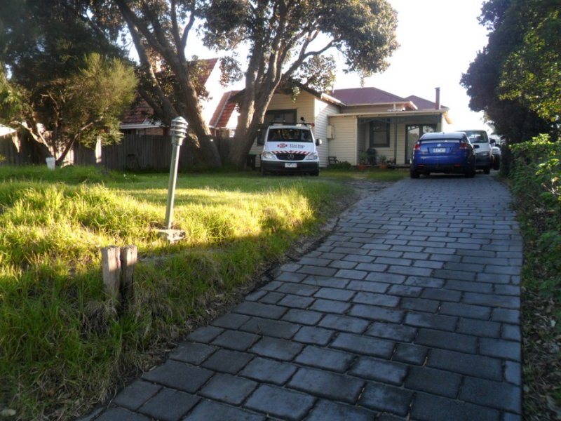 8 Clydebank Road, Edithvale, VIC 3196