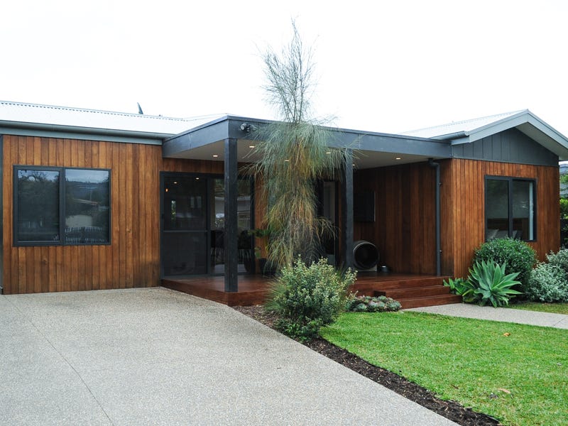 80 Ocean Street, Rosebud, Vic 3939 Property Details