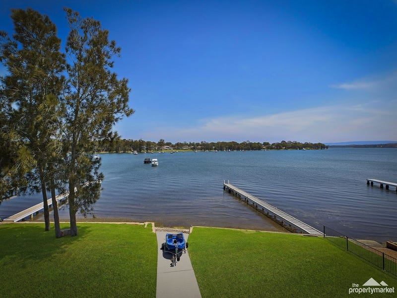 52 Gordon Avenue, Summerland Point, NSW 2259