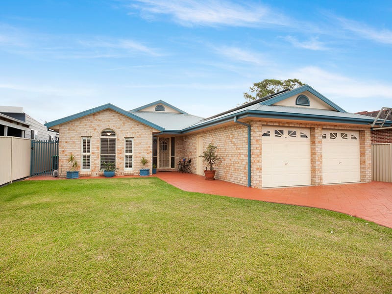 49 Griffiths Street, Oak Flats, NSW 2529