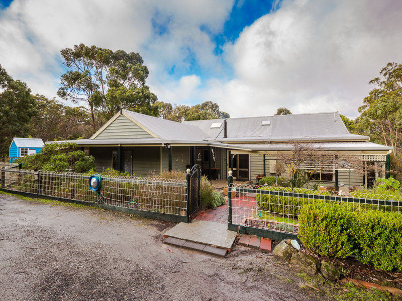 74 Cemetery Road, Mount Egerton, VIC 3352