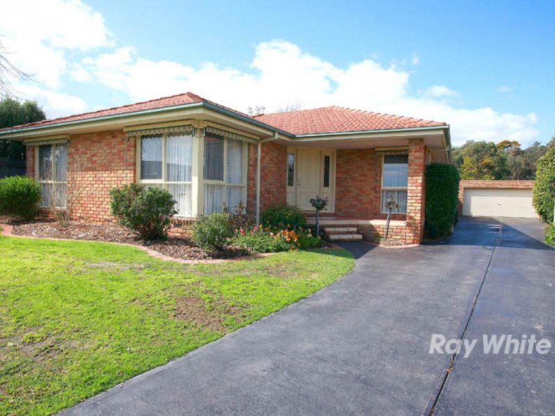 105 Waverley Park Drive, Cranbourne, Vic 3977 Property Details